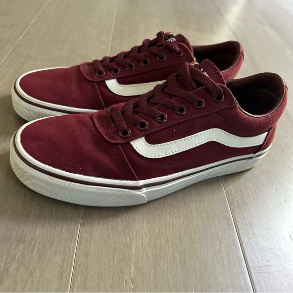 Women’s Old Skool VANS, Size 9, Maroon & White - Picture 7 of 9